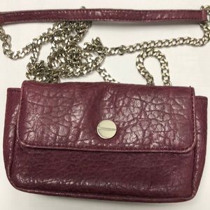 Jessica Simpson,cross body bag.